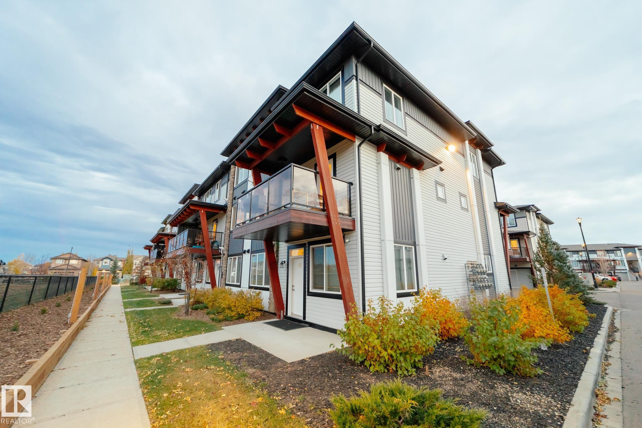 446 ALLARD Boulevard 70