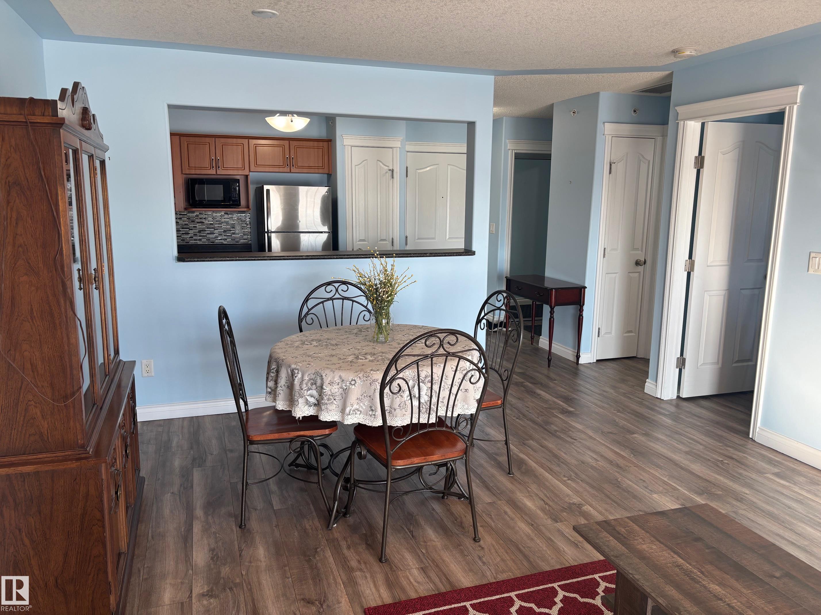 7801 GOLF COURSE Road 423