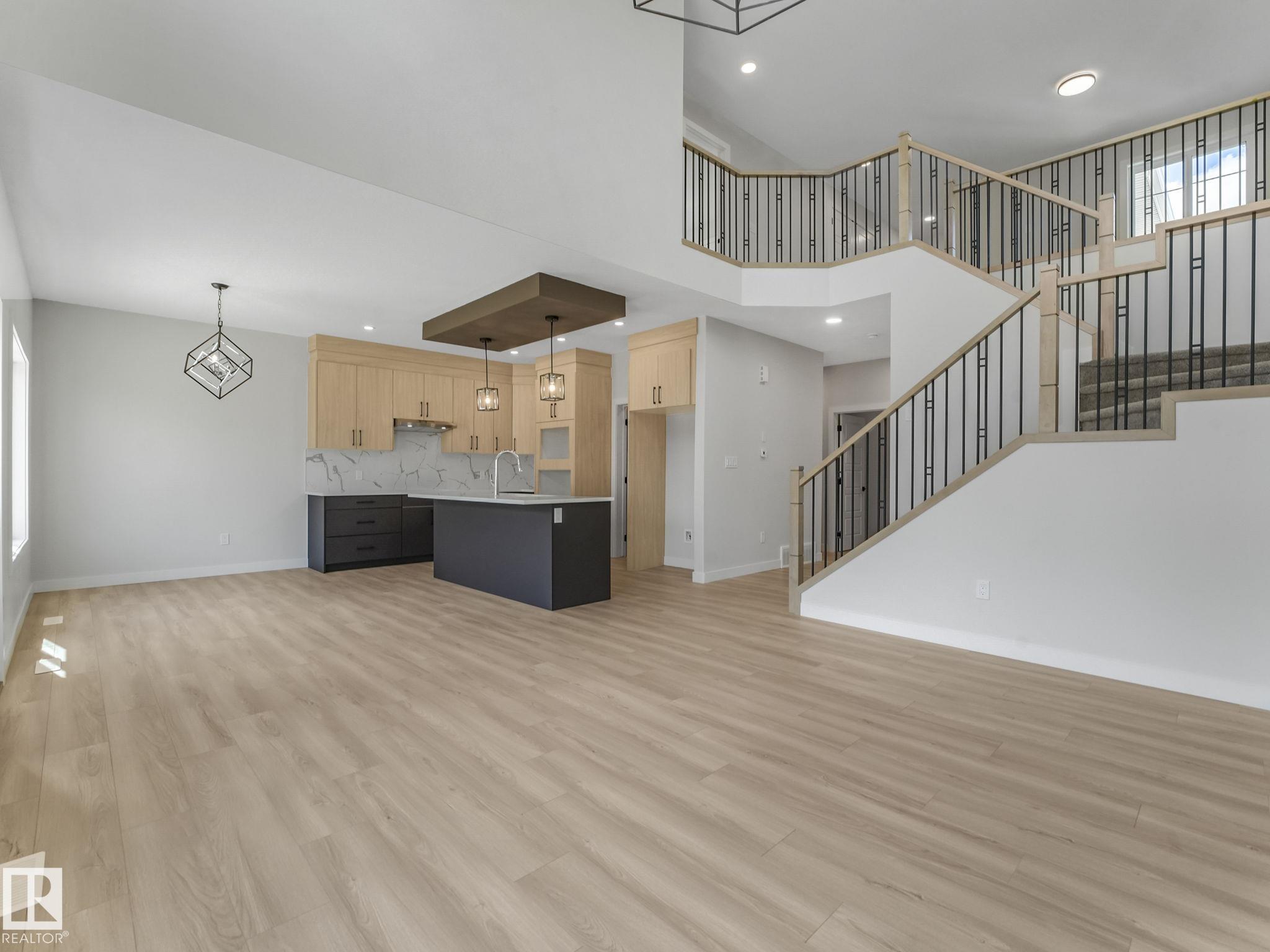 11 Dalquist Bay