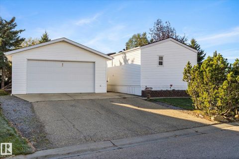 3400 48 Stony Plain AB T7Z 1C1