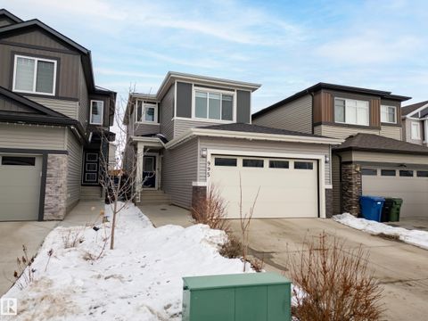 995 BERG Place Leduc AB T9E 1J6