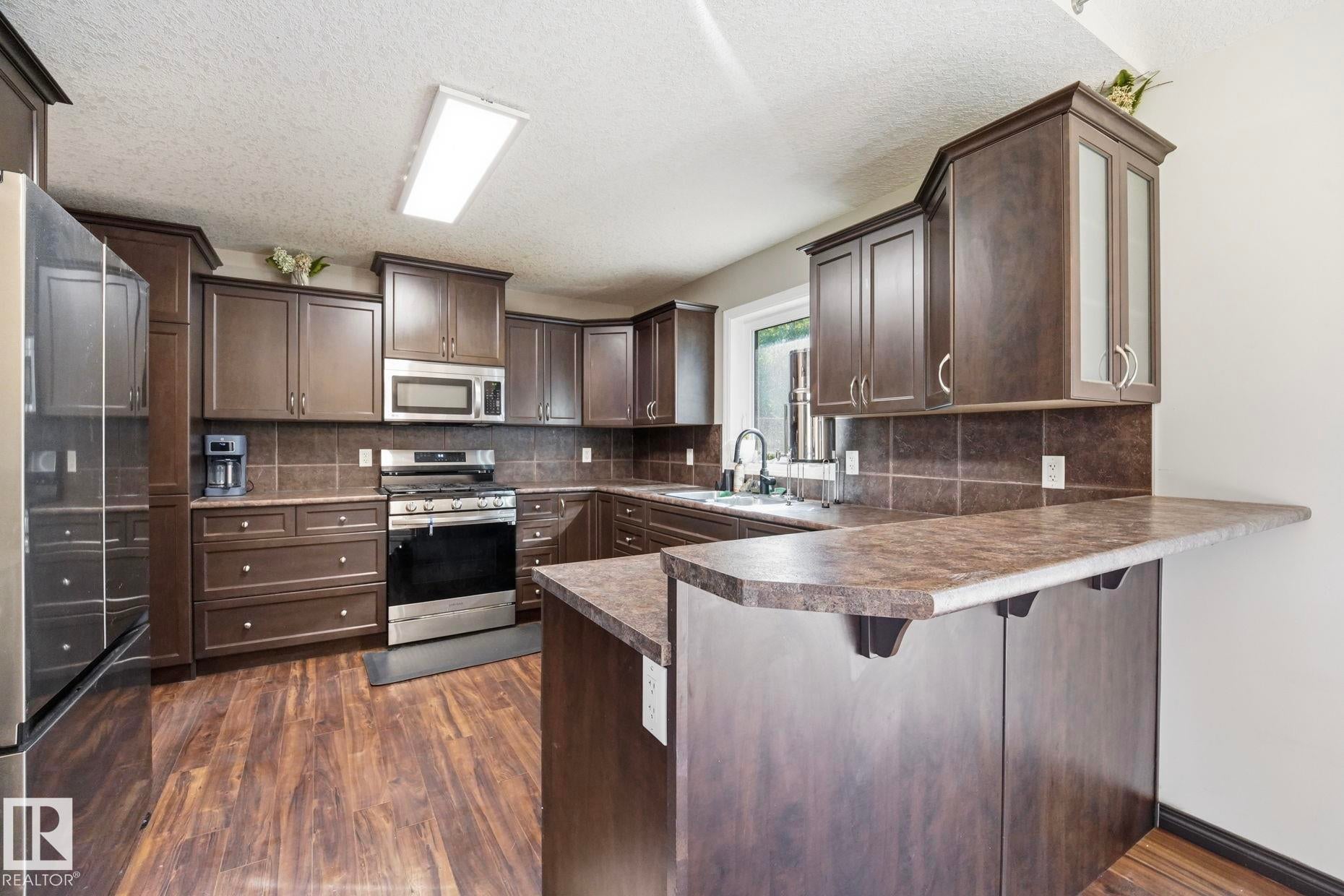 54514 RGE ROAD 12 20