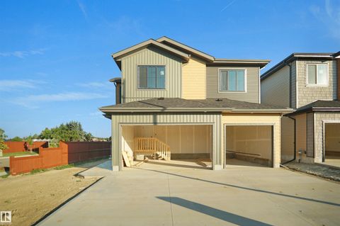 27 TRILL Point(e) Spruce Grove AB T7X 4E2