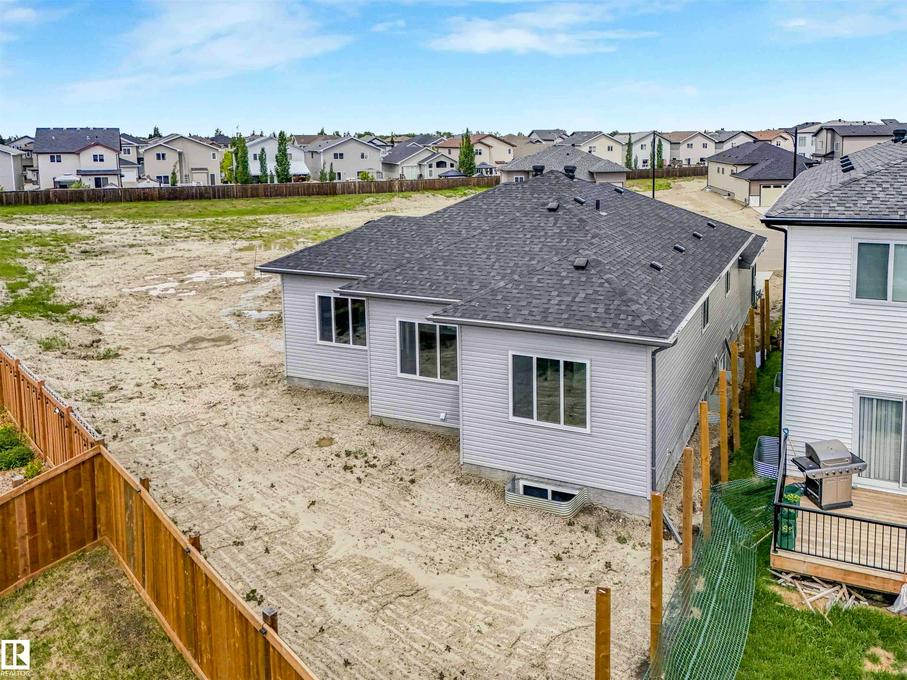 22 DALQUIST BAY