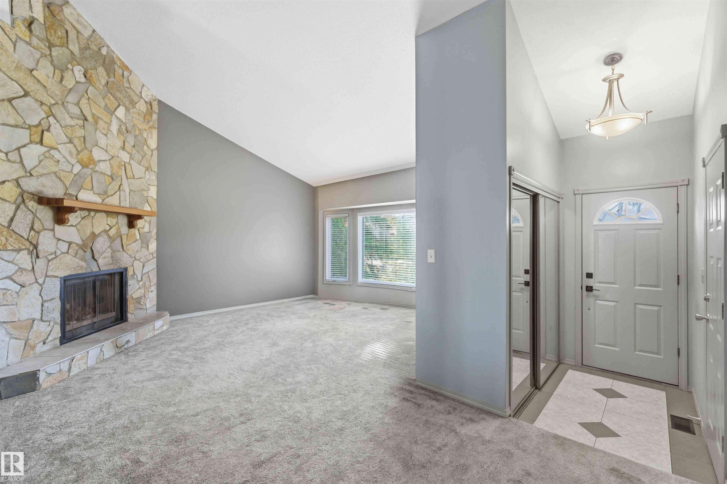 42 Patterson Cr