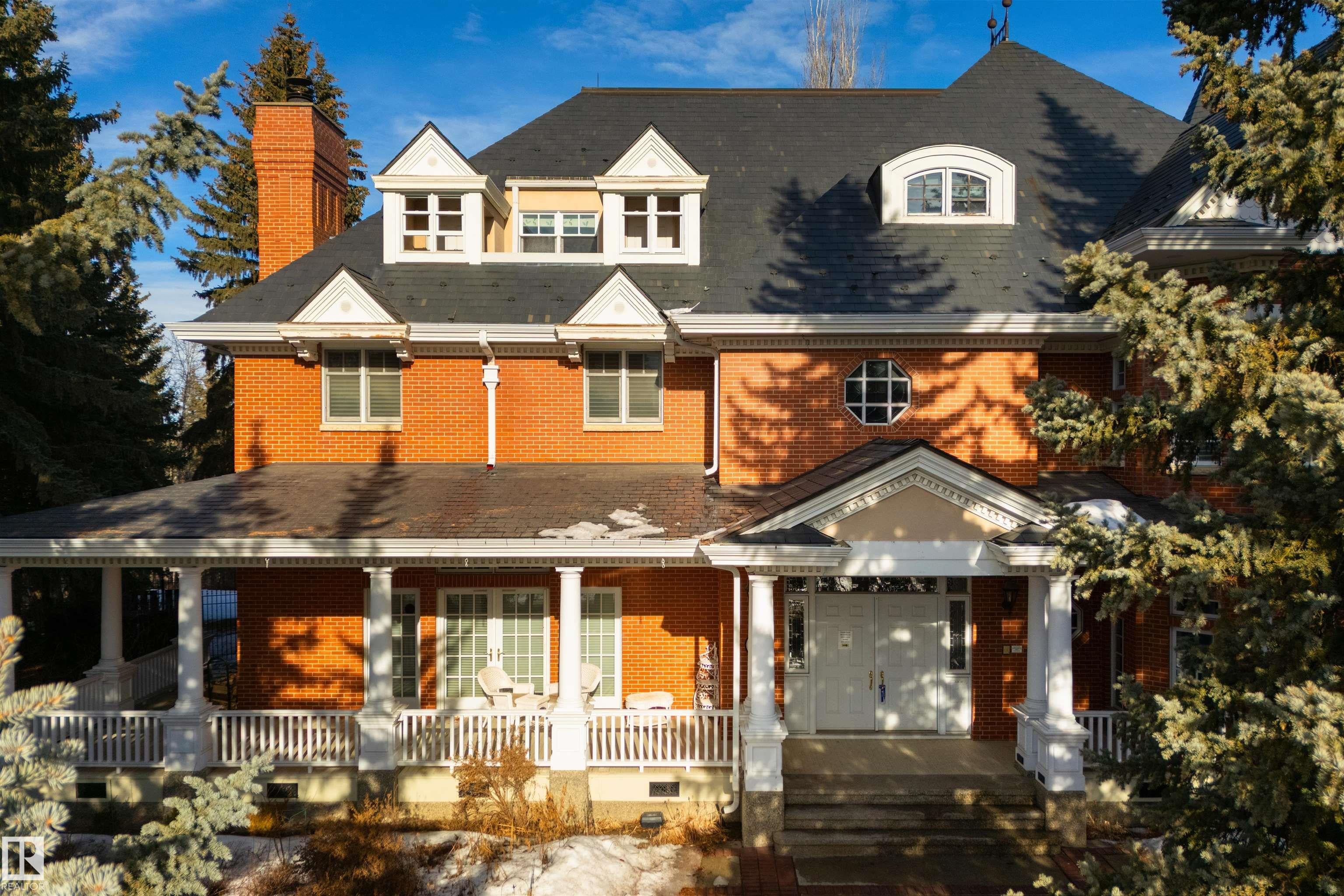 108 WESTBROOK Drive