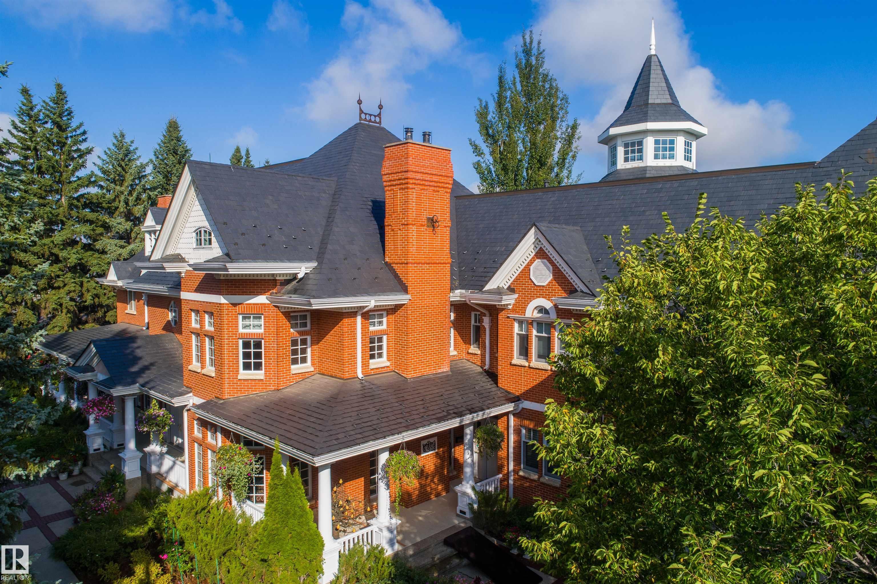 108 WESTBROOK Drive