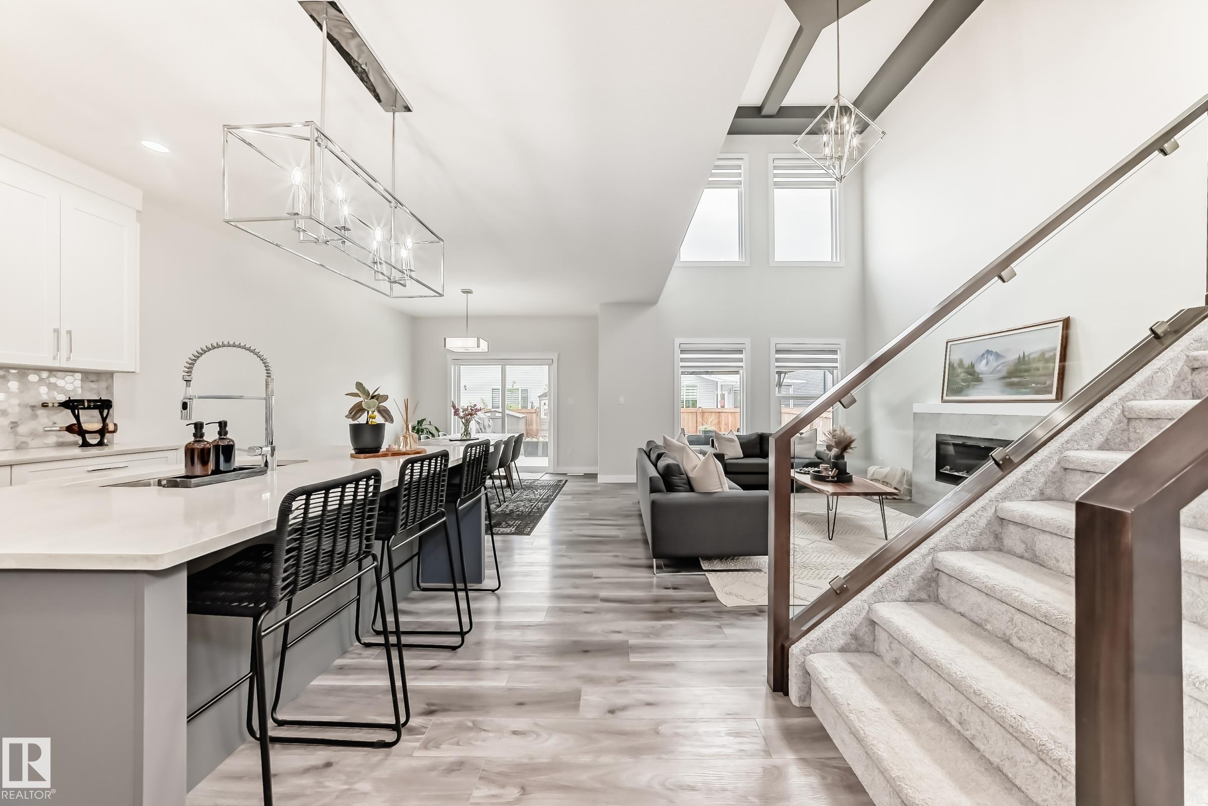589 BOULDER Wynd