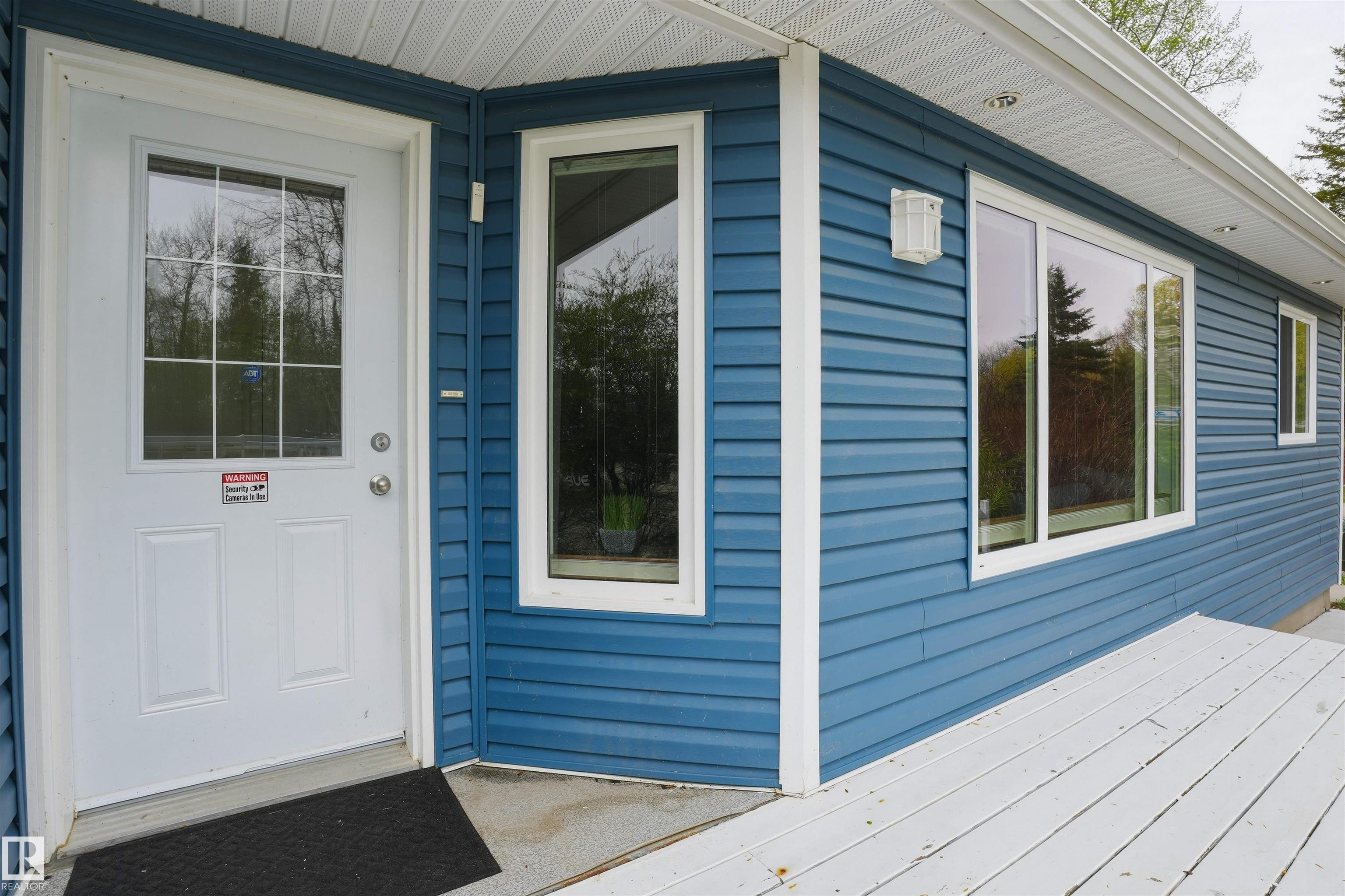 1515 Marine Crescent