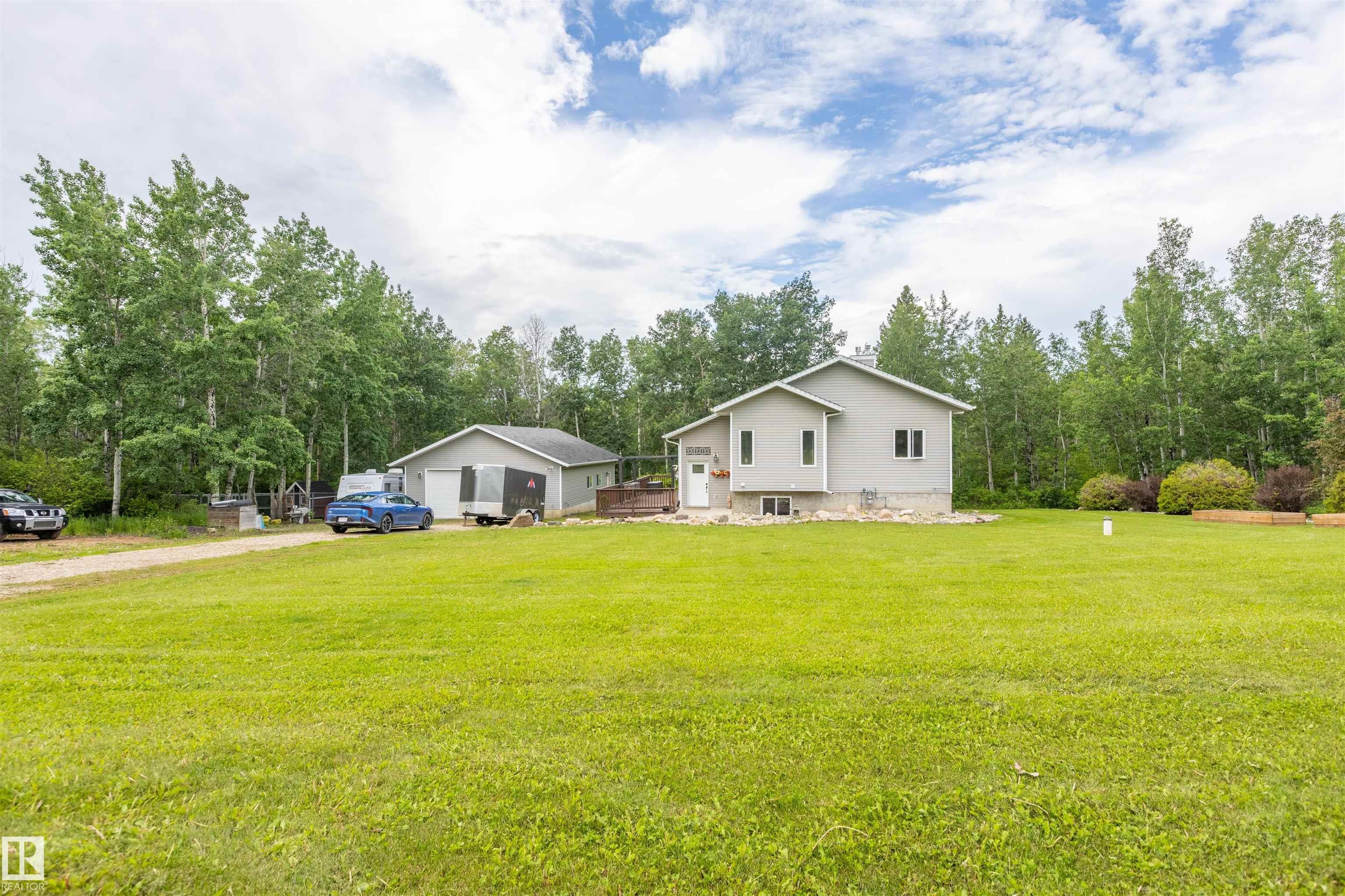 55109 HWY 777 202