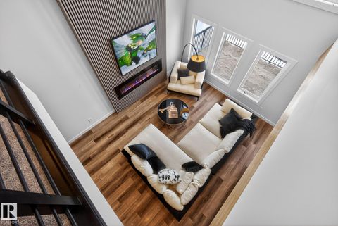 34 ELDRIDGE Point(e) St. Albert AB T8N 8C3