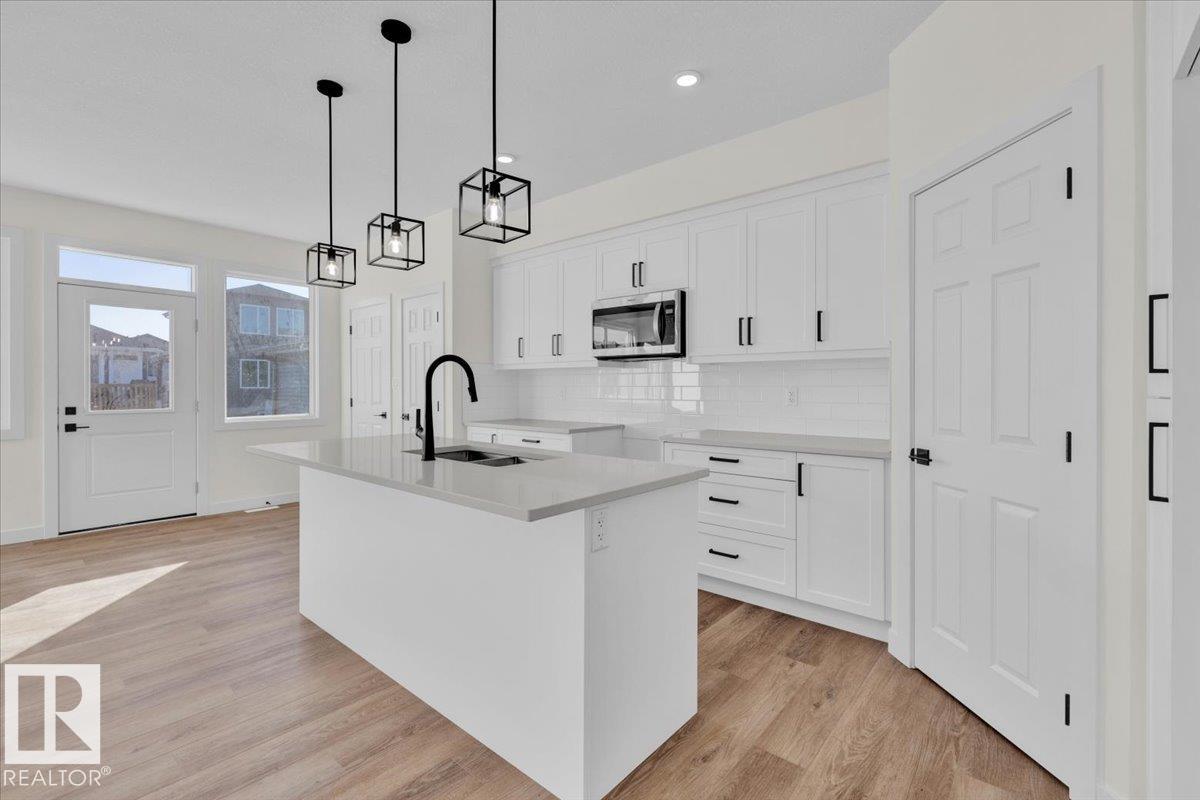 227 DEER VALLEY Drive