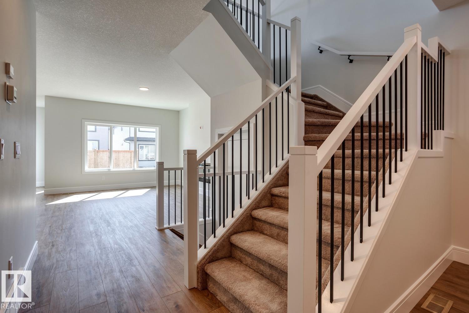 189 CALEDON Crescent