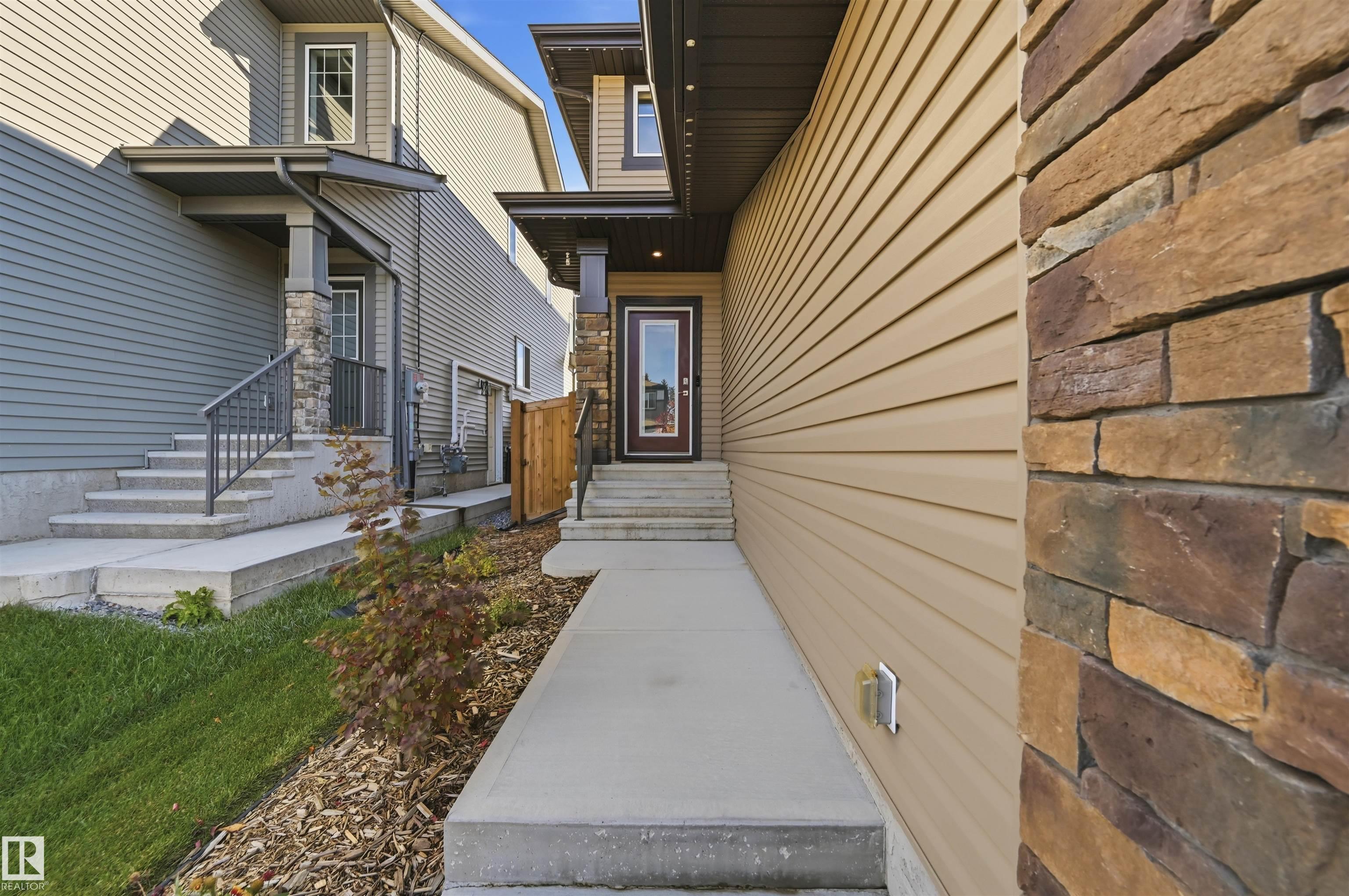 168 LARCH Crescent