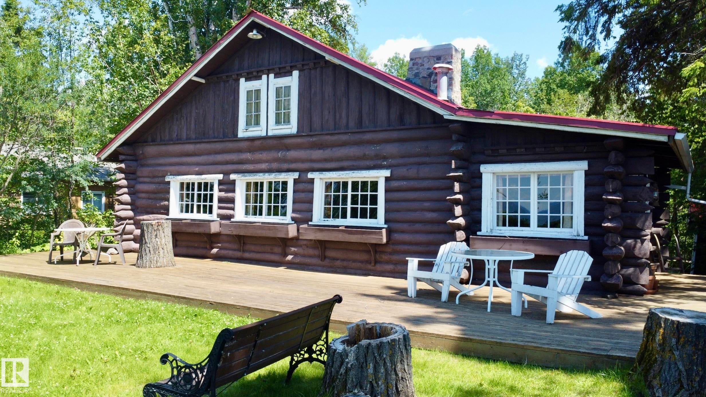 4 Gibbons Avenue