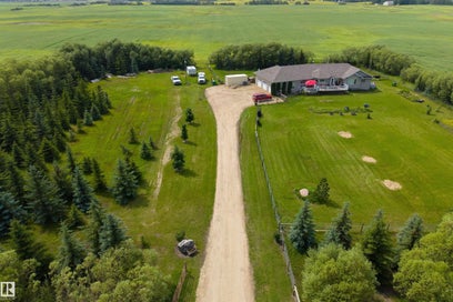 55326 RGE ROAD 260 Rural Sturgeon County AB T8R 0T5