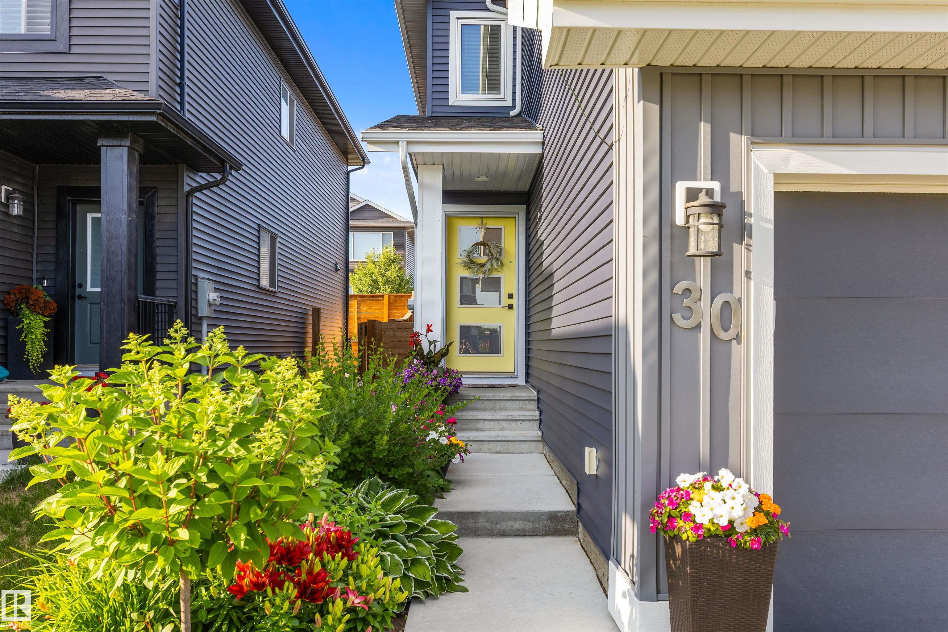 30 RIVERHILL Crescent