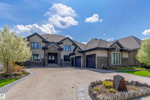 3054 WATSON Landing SW Edmonton AB T6W 2G4