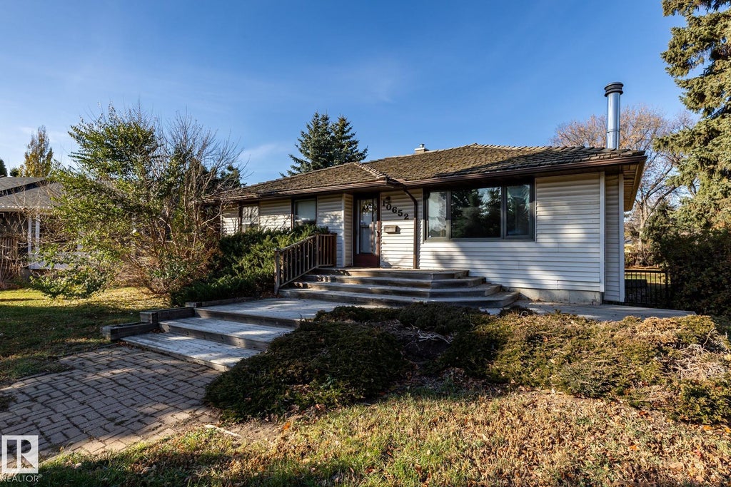 10652 146 STREET, EDMONTON, AB T5N 3A7 - Image 2916745810.jpeg?d=l