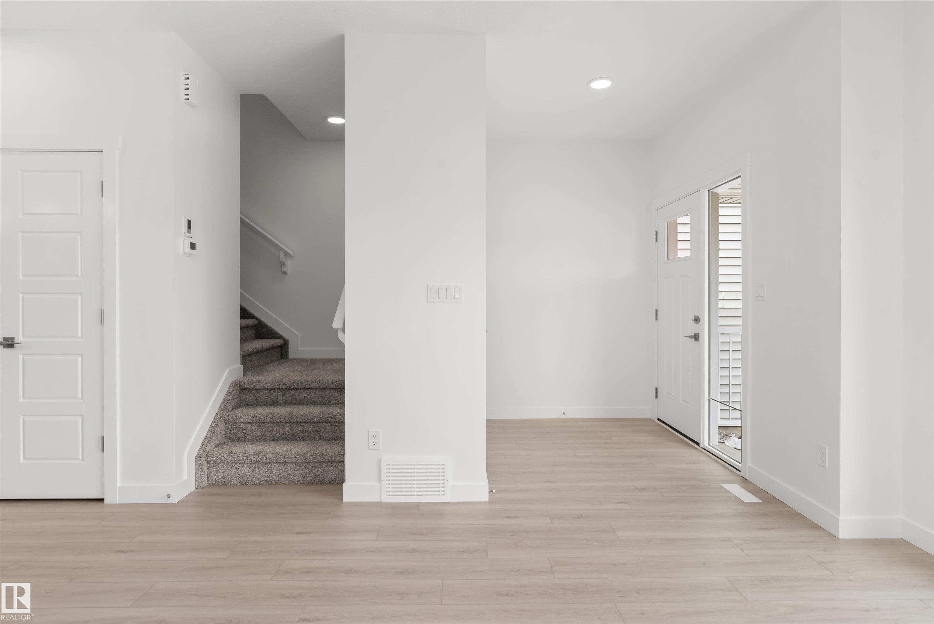 1003 ASTER Boulevard