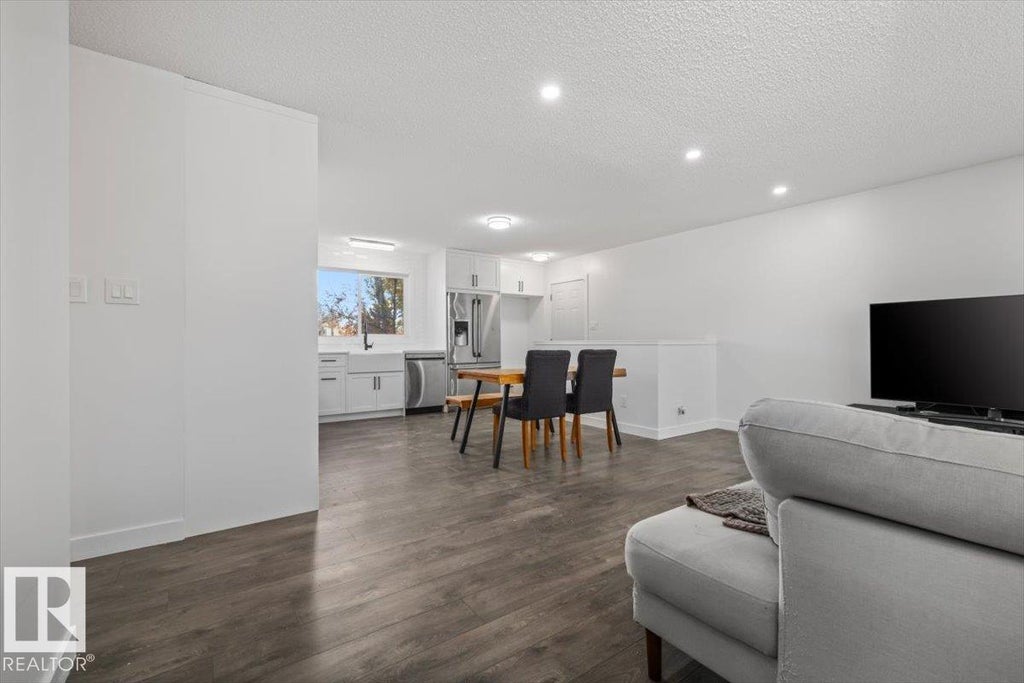 42 GLENGARRY CRESCENT, SHERWOOD PARK, AB T8A 3A2 - Image 3380667426.jpeg?d=l