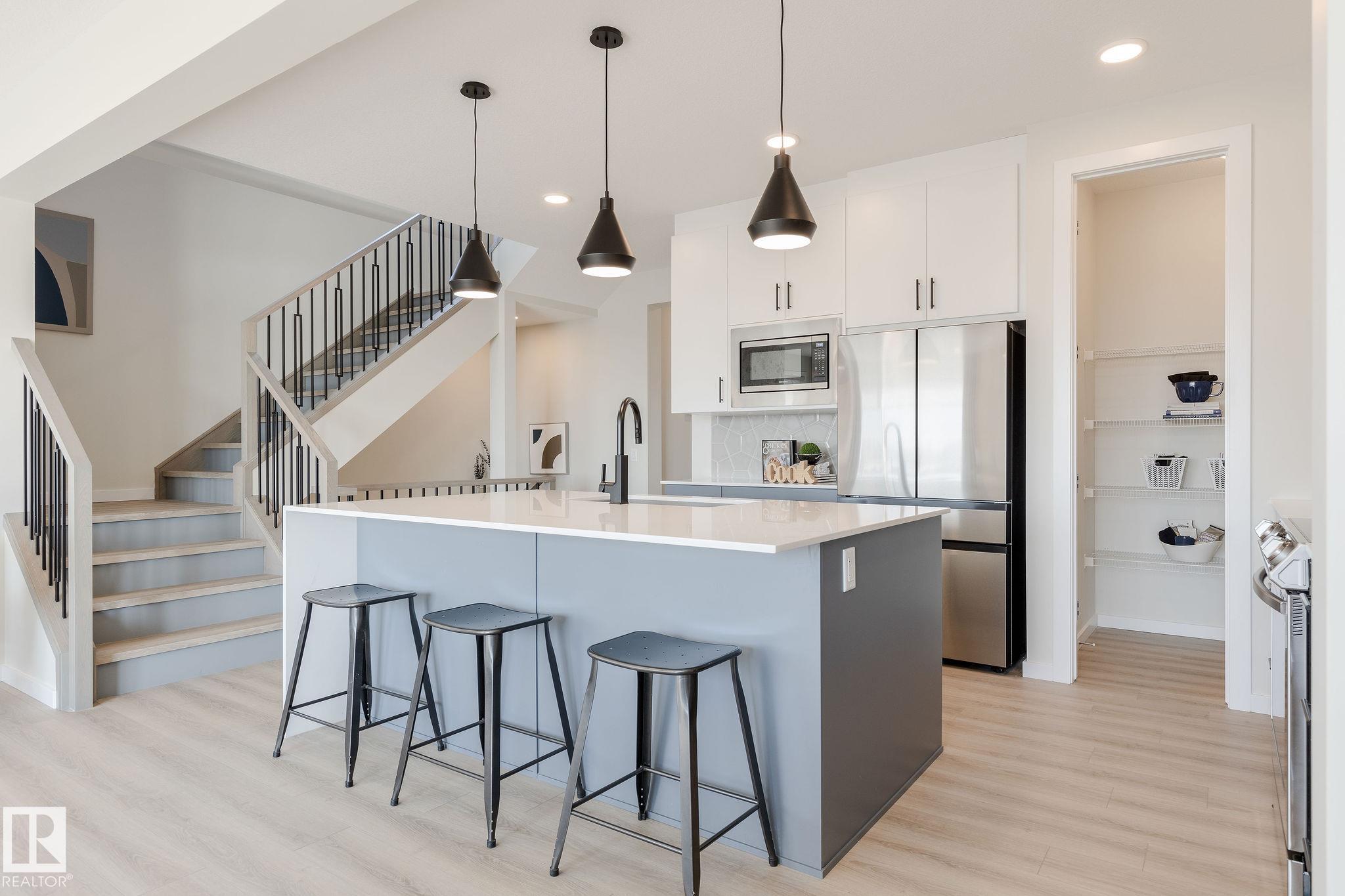 81 Rosa Crescent