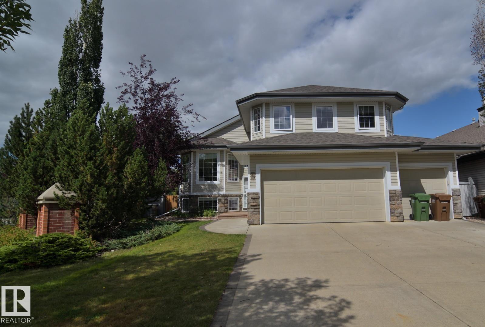 60 LAURALCREST Place