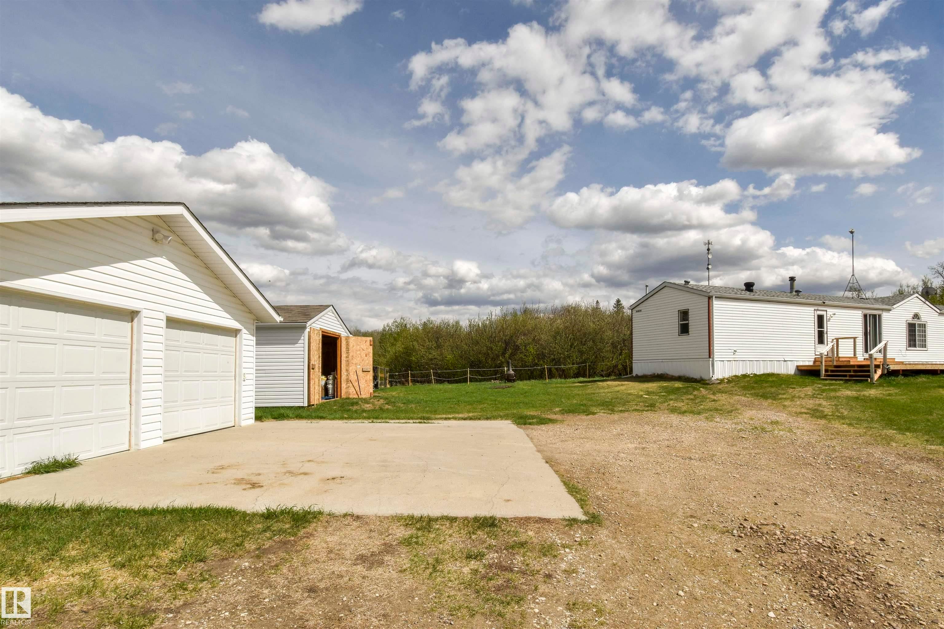 40, 2320 Twp Rd 540