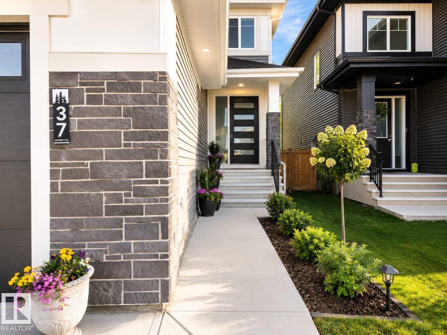 37 BRUNSWYCK Crescent