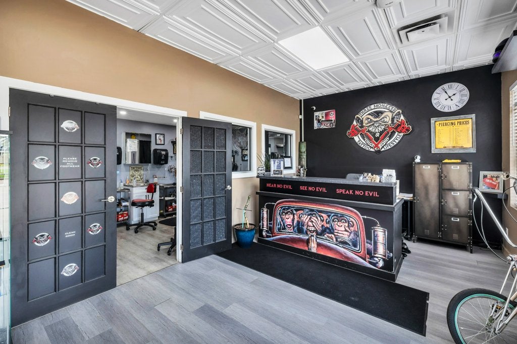 McLeod Ave 7