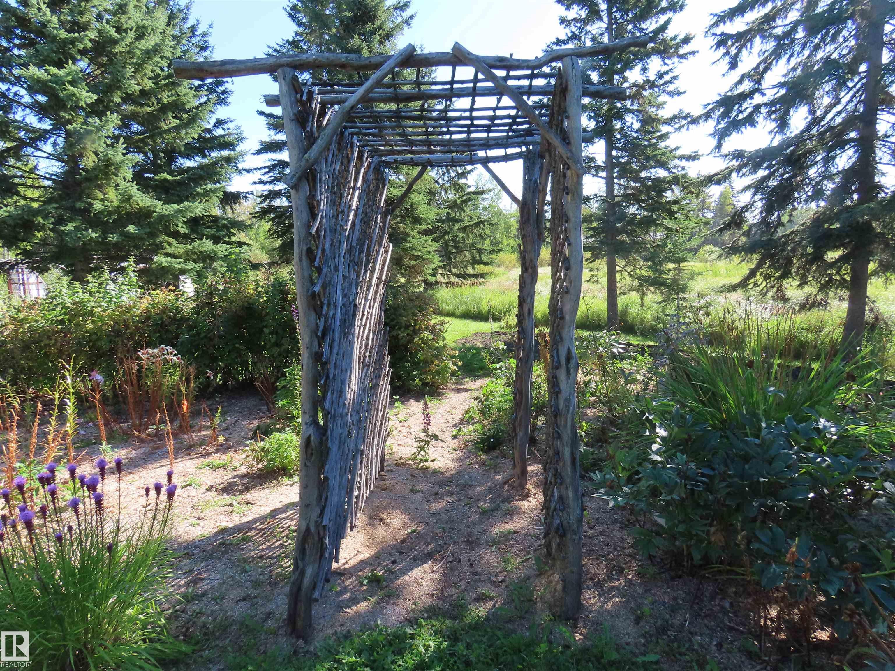 210 55504 Nikoodi Road