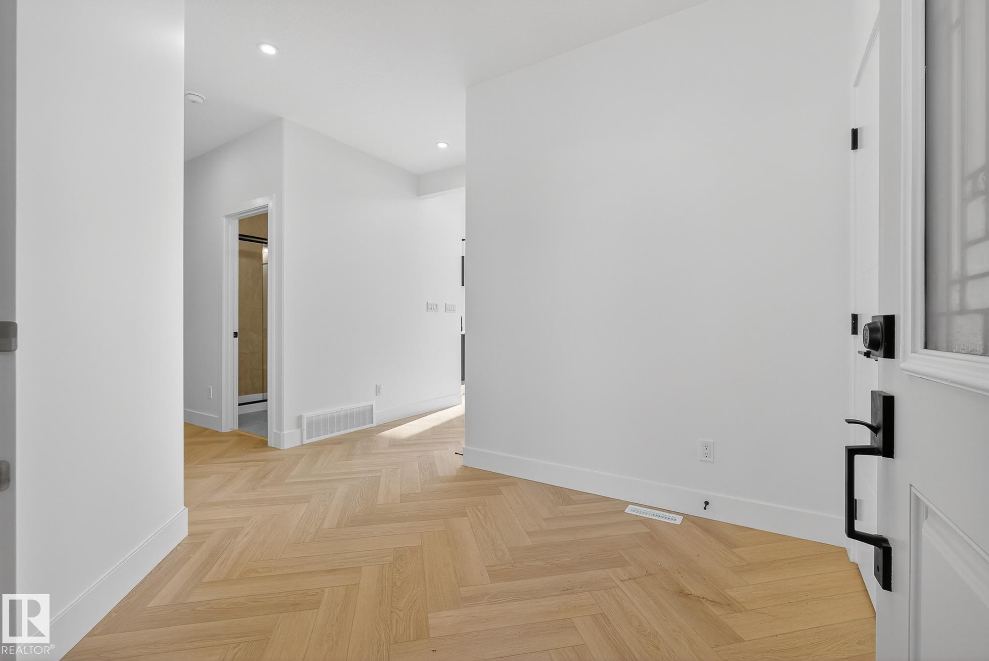 166 Caledon Crescent