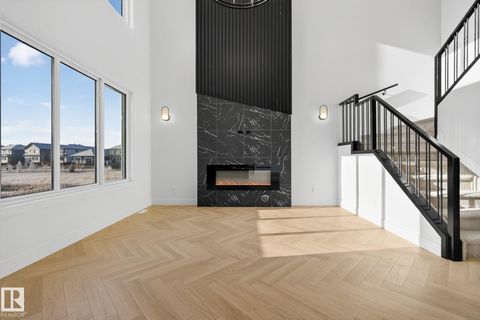 166 Caledon Crescent Spruce Grove AB T7X 4E3