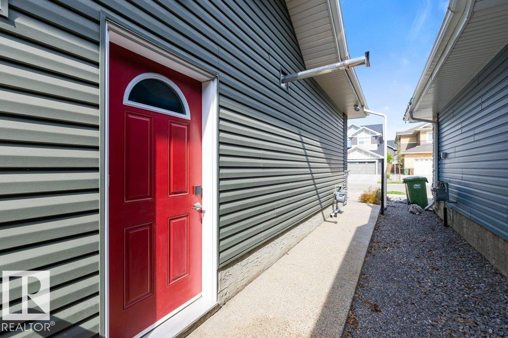 24 ELISE Place