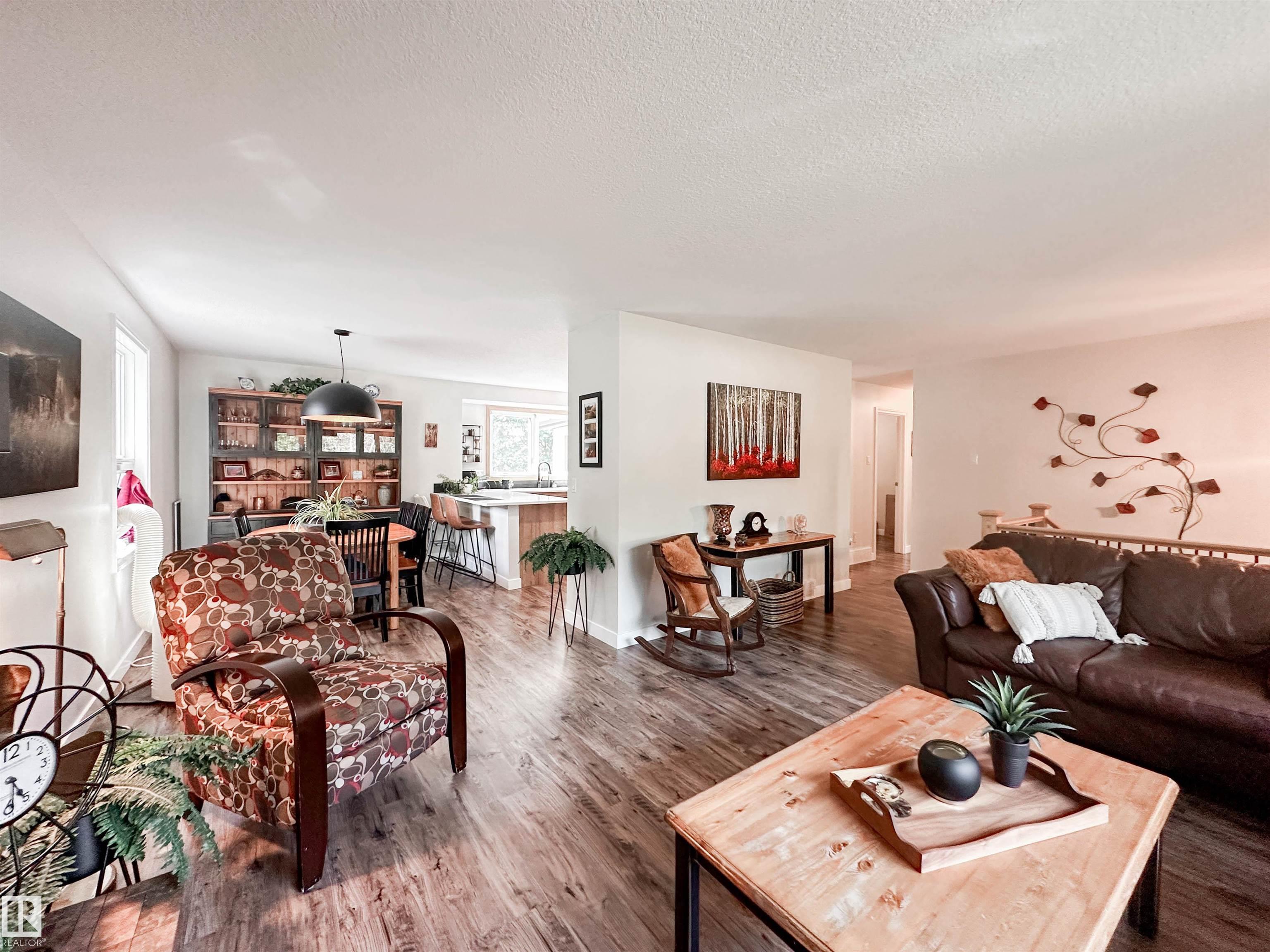37 ASH Crescent