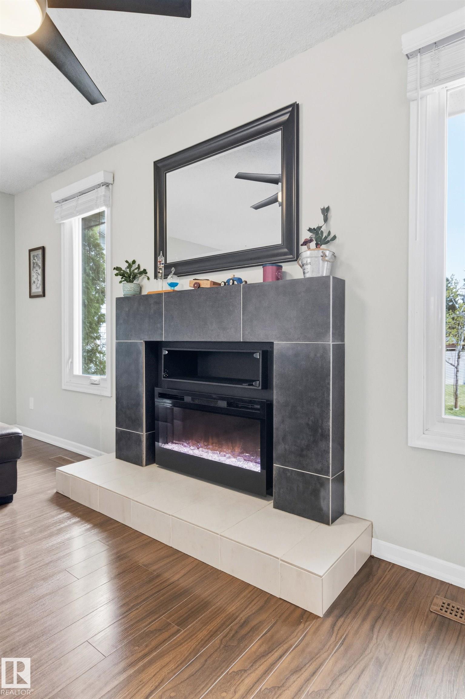 2 ARMBRUSTER Terrace