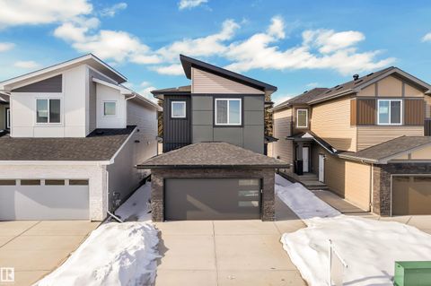 235 Linden Loop Leduc AB T9E 1T2