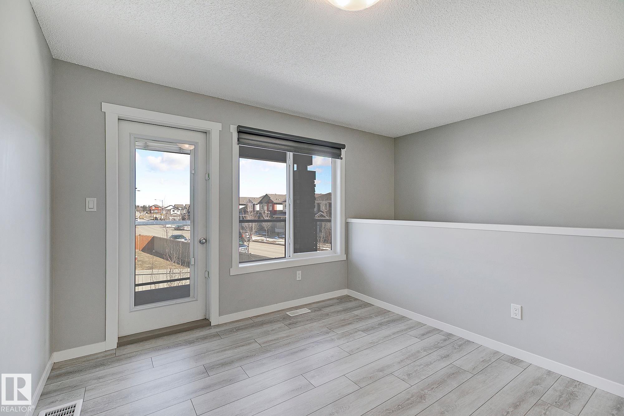 1530 TAMARACK Boulevard 20