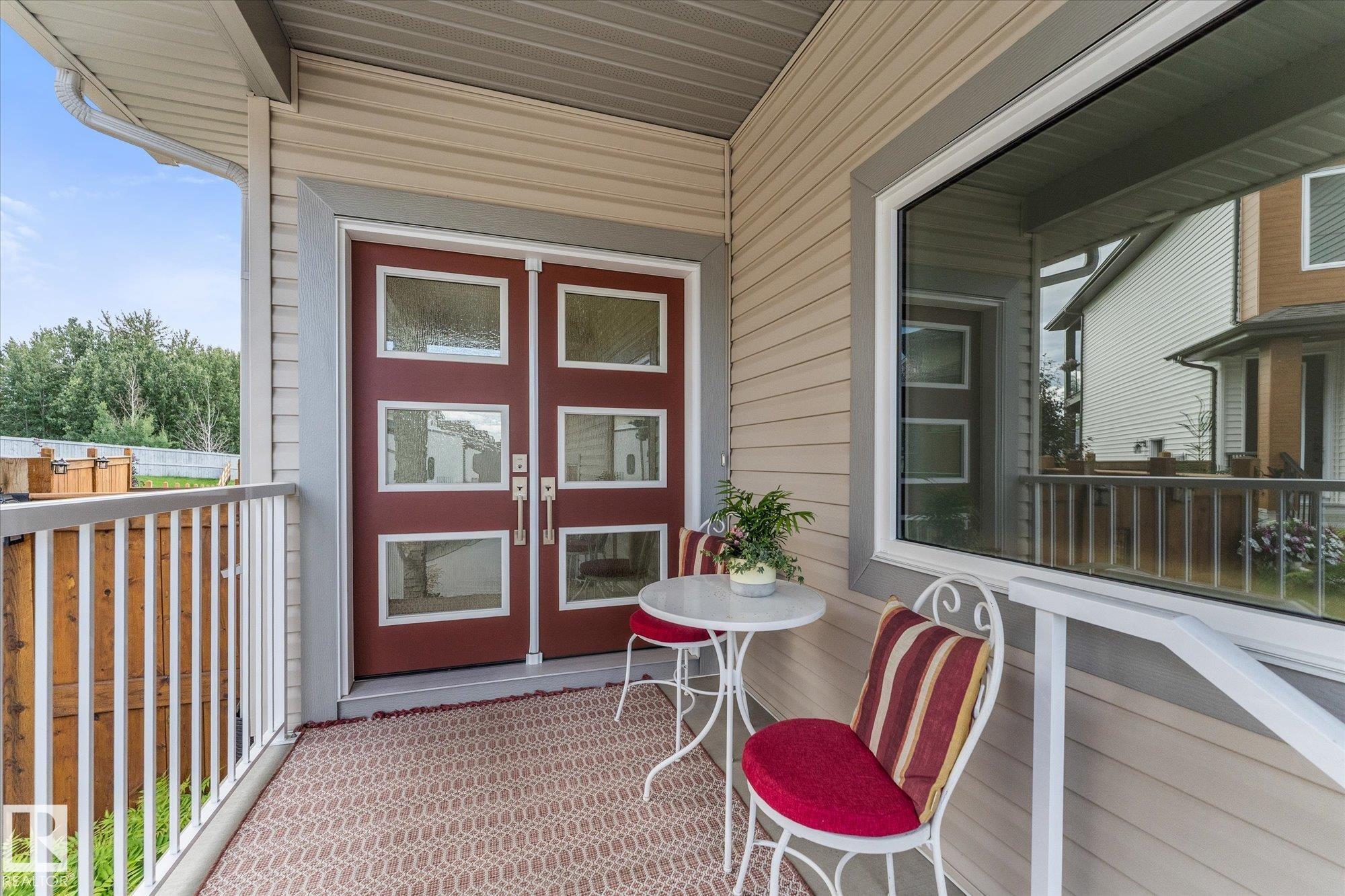 283 Silverstone Crescent