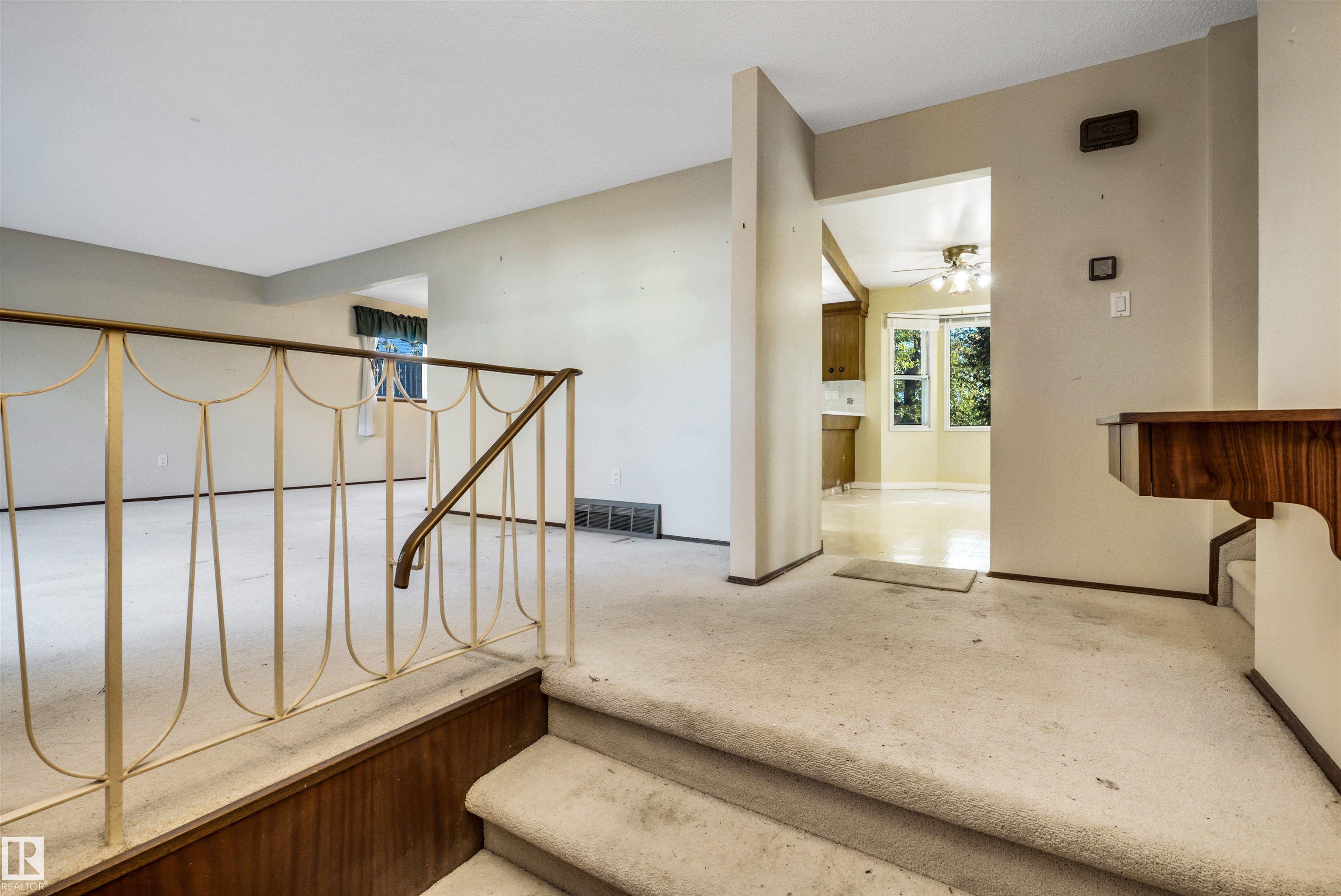 26 GLENWOOD Crescent