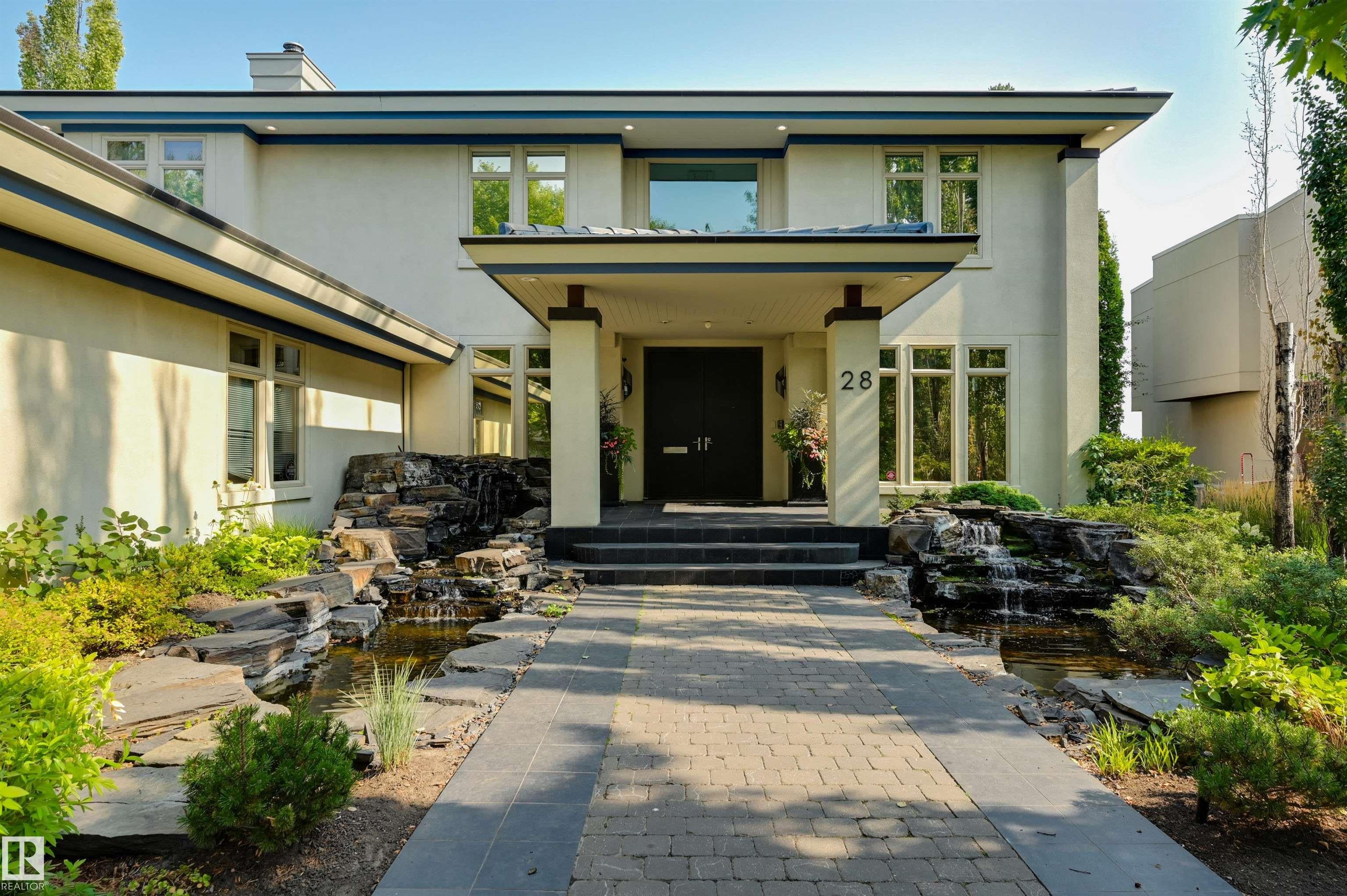 28 RIVERSIDE Crescent