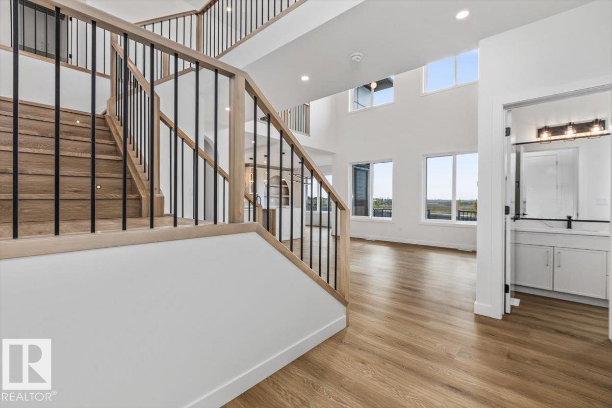 25 Owl Ridge Close