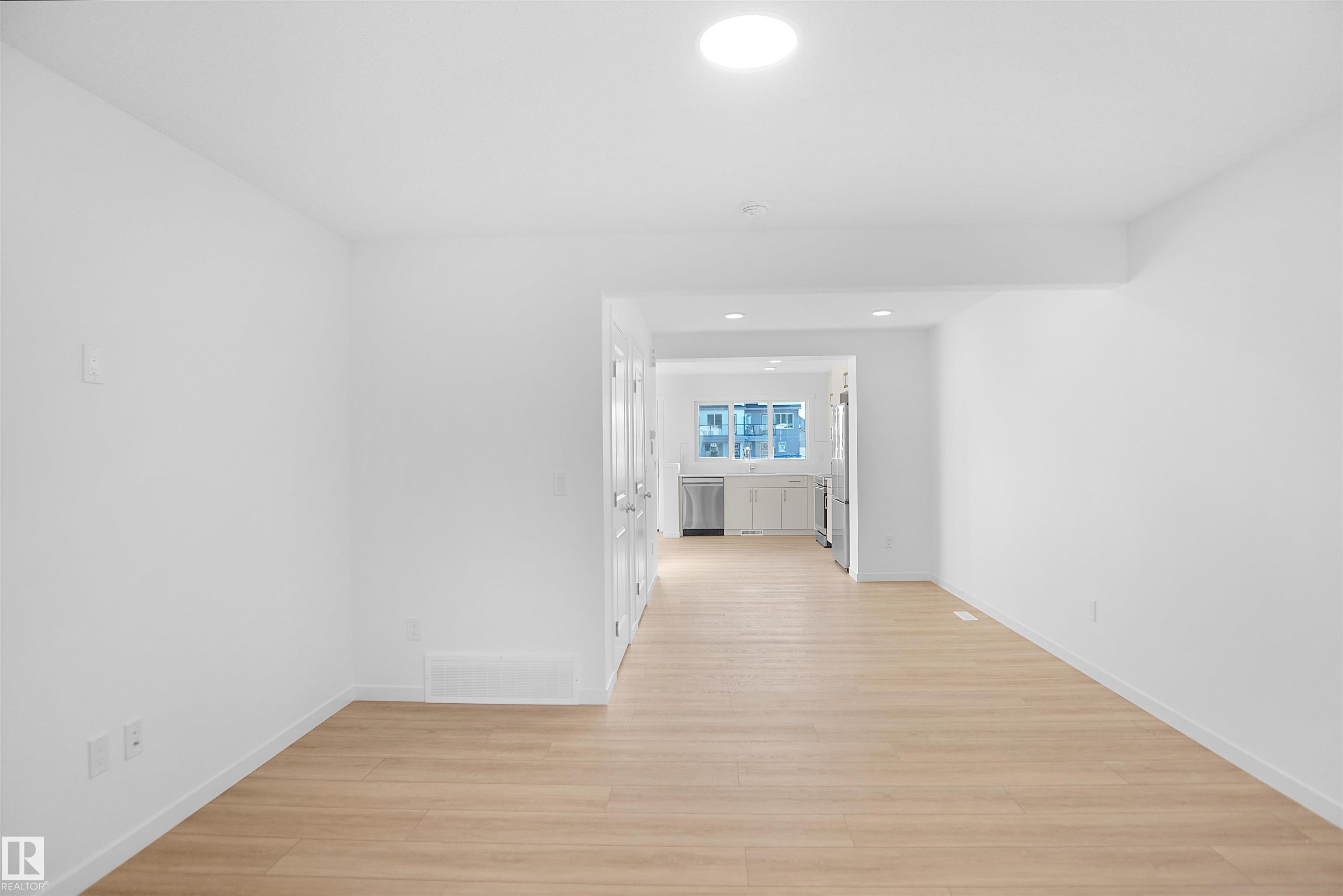 224 MARQUIS Boulevard