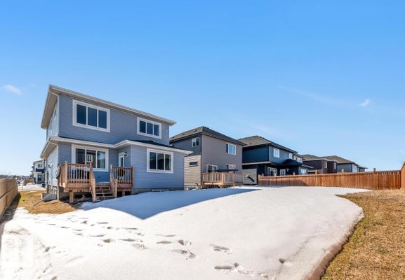 6602 38 Ave, Beaumont, AB 5
