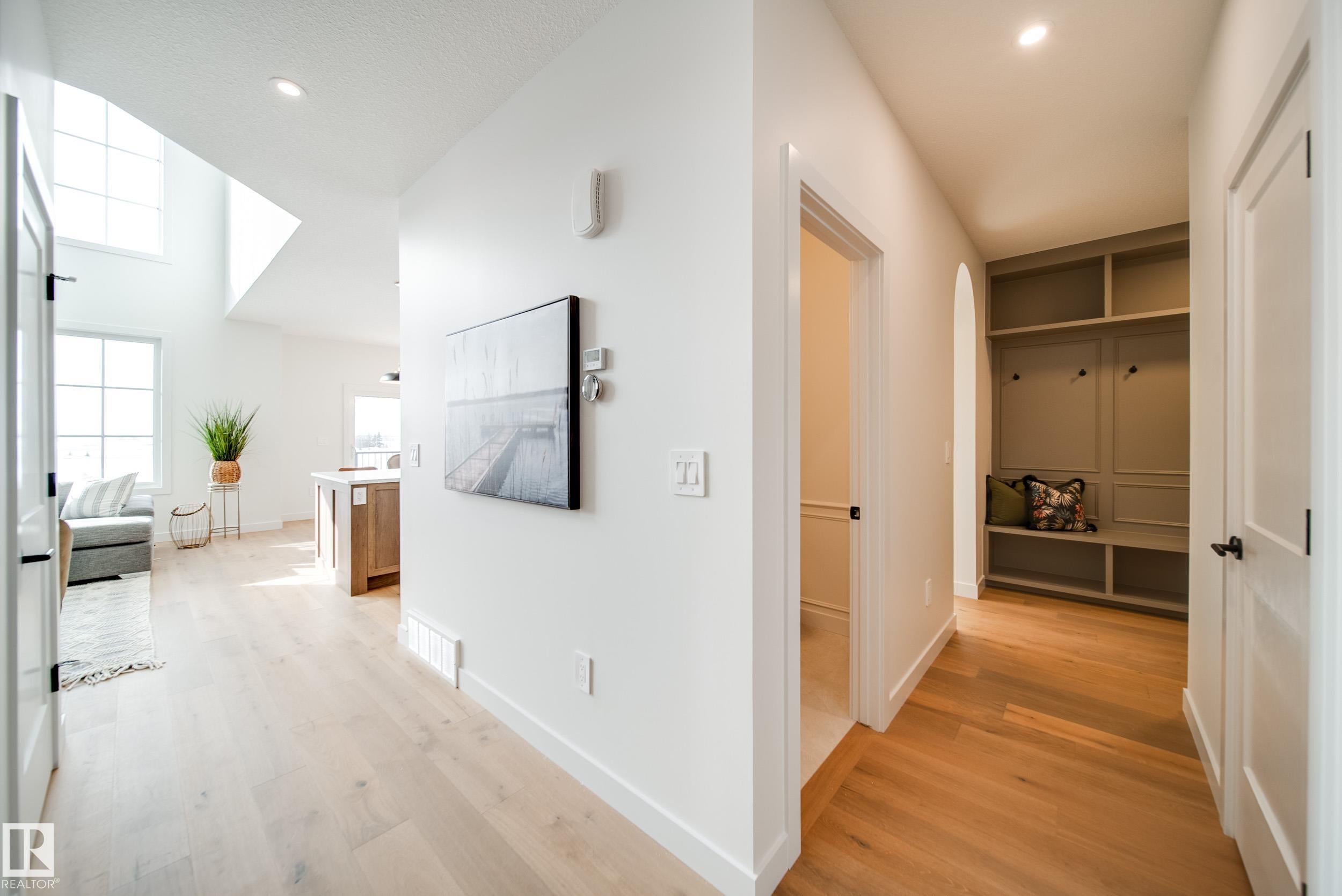 73 Chartres Close