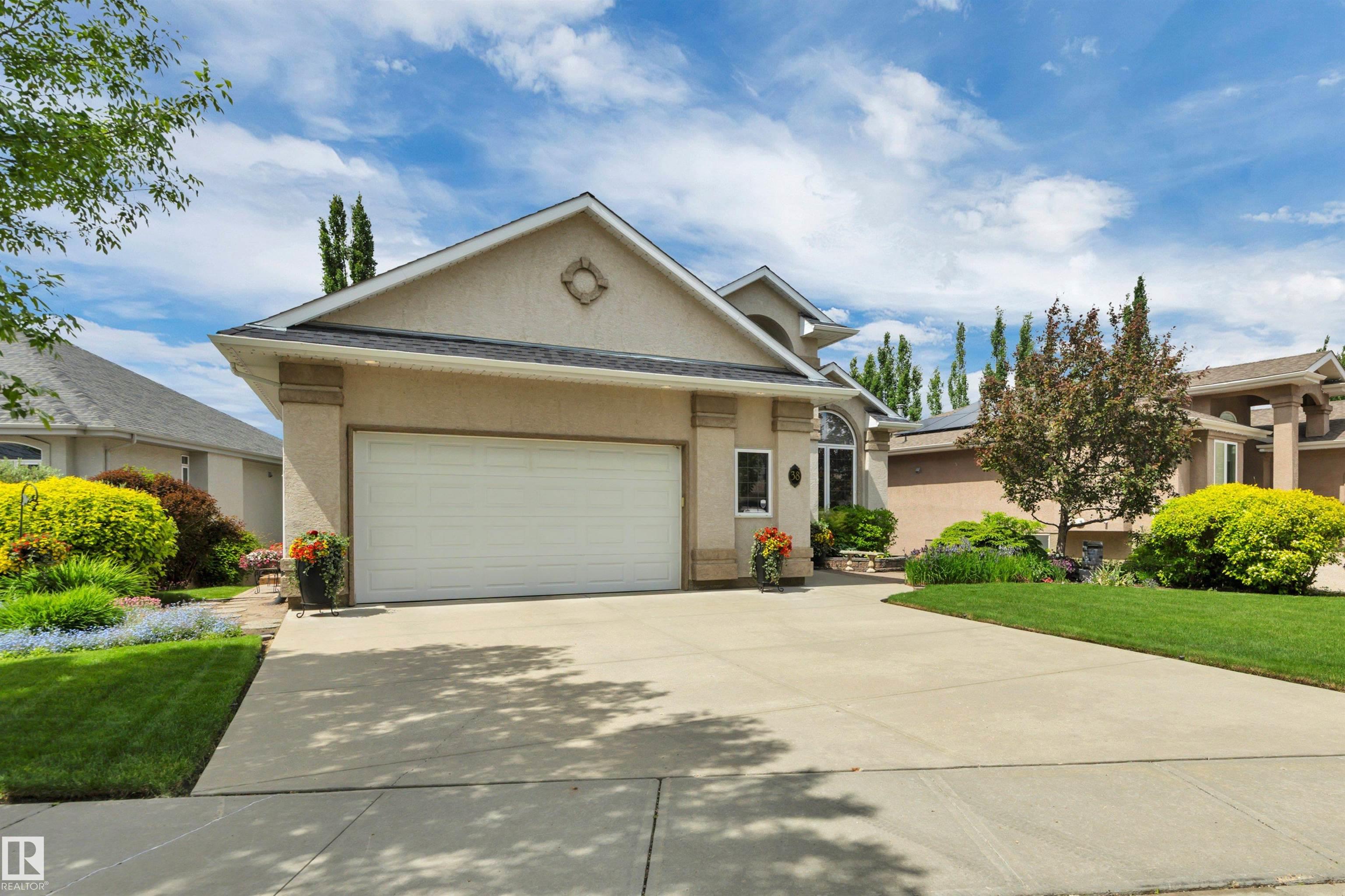 38 SHORES Drive