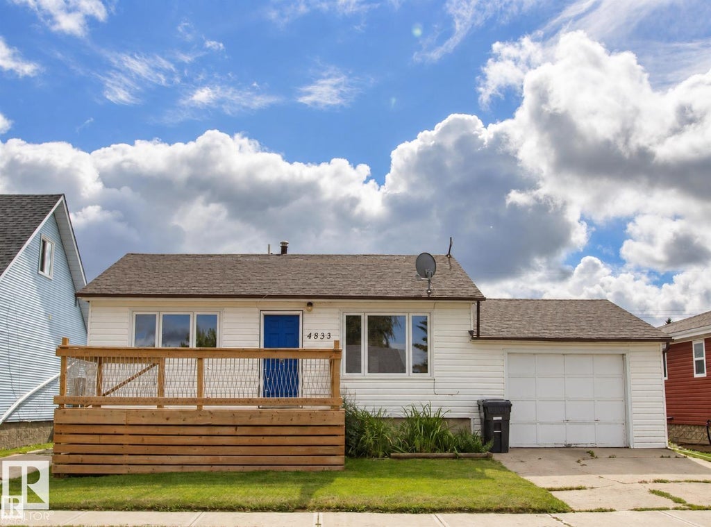 4833 48 AVE AVE, ST. PAUL TOWN, AB T0A 3A3 - Image 3937779052.jpeg?d=l