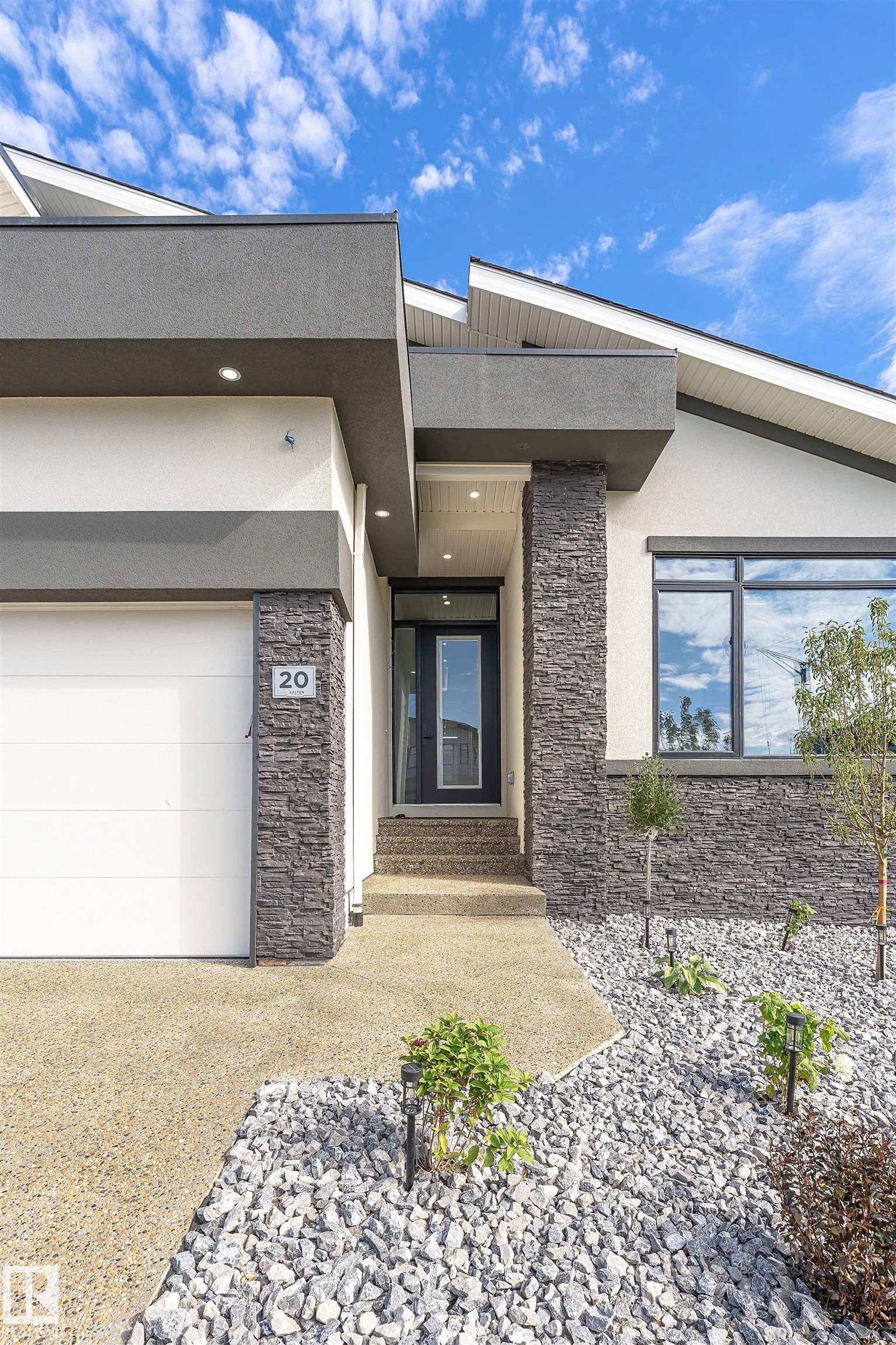 20 EASTON Close