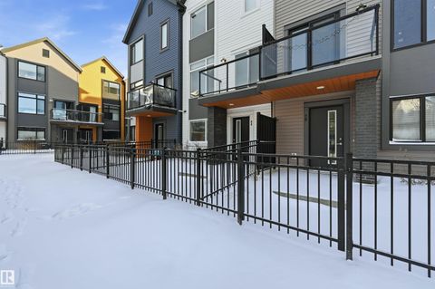 1010 RABBIT HILL Road 80 Edmonton AB T6W 4G7