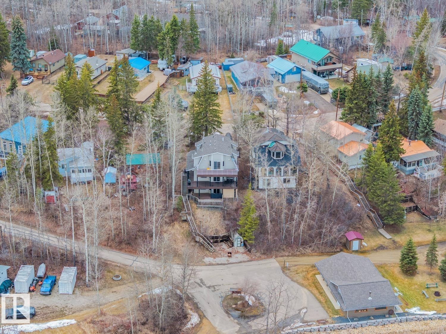 14 Spruce Road